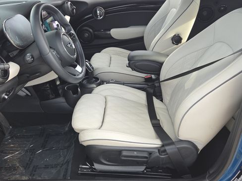 Used 2023 MINI Cooper S FWD image 10