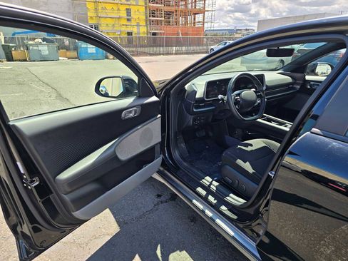 Used 2024 Hyundai Ioniq 6 SE image 21