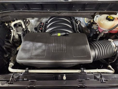 Used 2023 Chevrolet Silverado 1500 High Country w/ High Country Premium Package AWD/4WD image 53