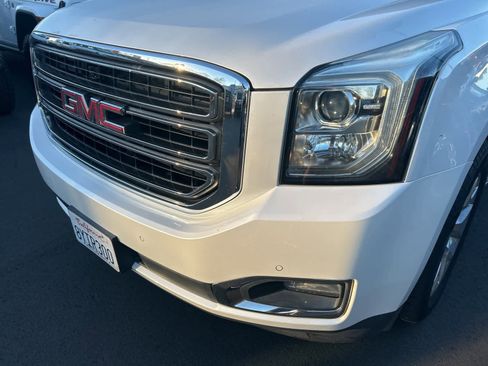 Used 2018 GMC Yukon SLT w/ Open Road Package image 10