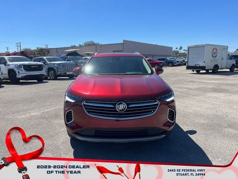 Used 2023 Buick Envision Essence image 3