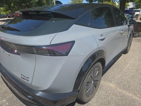 Certified 2024 Nissan Ariya AWD image 5