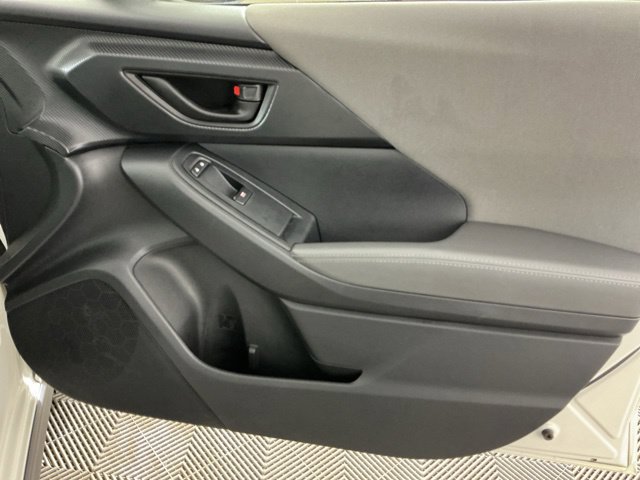 Used 2024 Subaru Crosstrek 2.0i Premium AWD/4WD image 5
