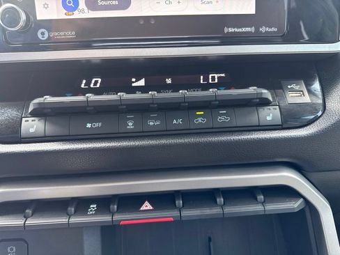 Used 2024 Toyota Tundra SR5 w/ SR5 Premium Package AWD/4WD image 18