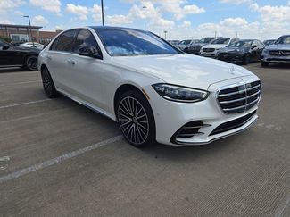 Used 2023 Mercedes-Benz S 580 4MATIC Sedan video 3