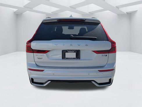New 2026 Volvo XC60 B5 Plus w/ Protection Package Premier AWD/4WD image 5