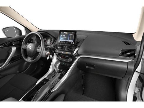 Used 2023 Mitsubishi Eclipse Cross LE image 18