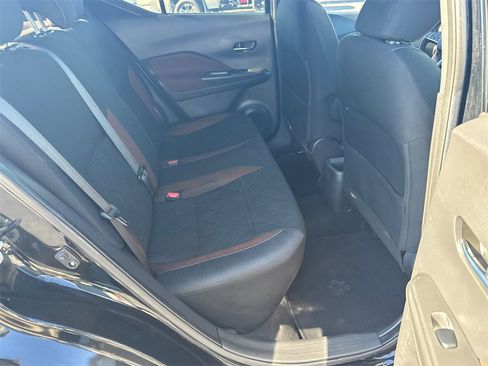 Used 2018 Nissan Kicks SR w/ Exterior Package image 16