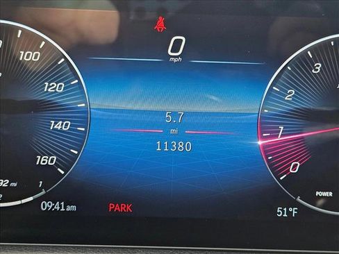 Used 2025 Mercedes-Benz GLA 250 4MATIC image 23