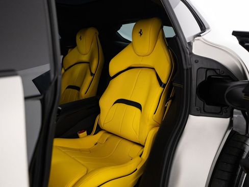 Certified 2026 Ferrari Purosangue AWD/4WD image 64