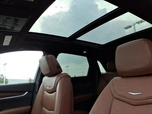 New 2025 Cadillac XT5 Premium Luxury image 14