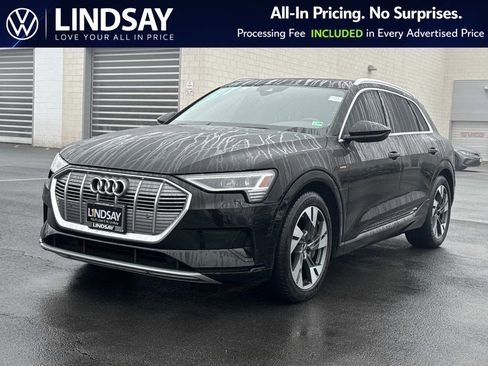 Used 2022 Audi e-tron Premium AWD/4WD image 6