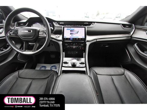 Used 2024 Jeep Grand Cherokee L Overland AWD/4WD image 10