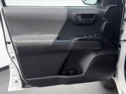 Used 2023 Toyota Tacoma SR RWD image 14