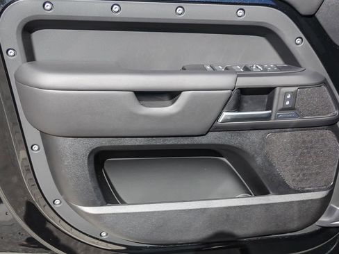 New 2026 Land Rover Defender 110 S image 15