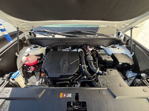 Used 2025 Hyundai Santa Fe SEL image 35