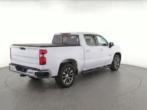 Used 2023 Chevrolet Silverado 1500 LT RWD image 4
