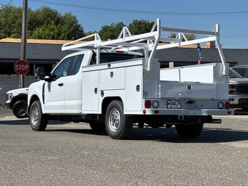 New 2025 Ford F250 XL w/ XL Chrome Package image 5