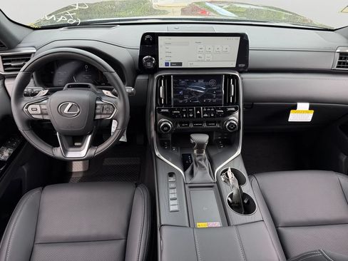 New 2026 Lexus LX 600 4WD w/ Luxury Package image 12