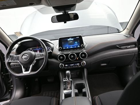 Used 2023 Nissan Sentra SR w/ Midnight Edition Package FWD image 29