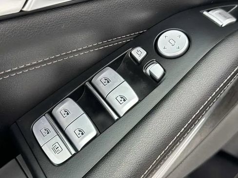 Used 2025 BMW X7 xDrive40i AWD/4WD image 39