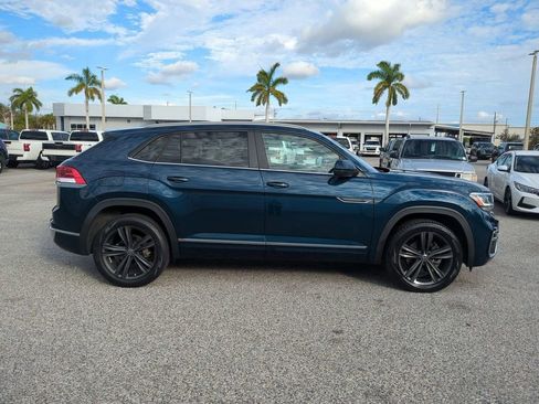 Used 2021 Volkswagen Atlas Cross Sport SE w/ Panoramic Sunroof Package image 4