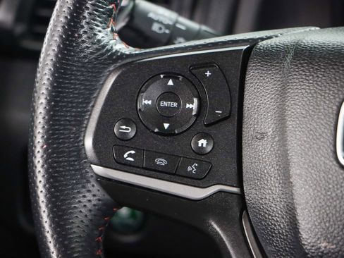 Used 2022 Honda Pilot TrailSport image 13