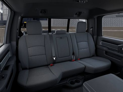 New 2025 RAM 2500 Big Horn AWD/4WD image 16