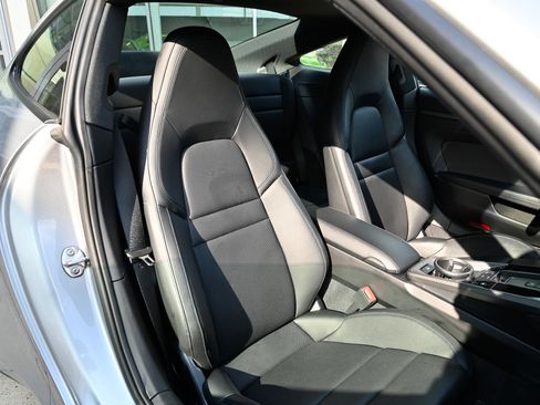 Used 2020 Porsche 911 Carrera S image 38