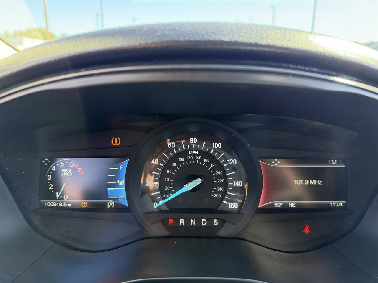 Used 2018 Ford Fusion SE w/ Equipment Group 201A FWD image 13