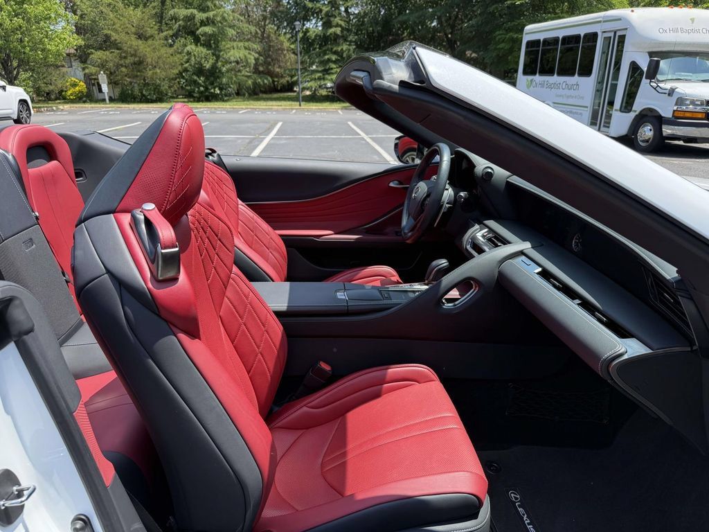 Used 2021 Lexus LC 500 Convertible w/ Touring Package RWD image 15