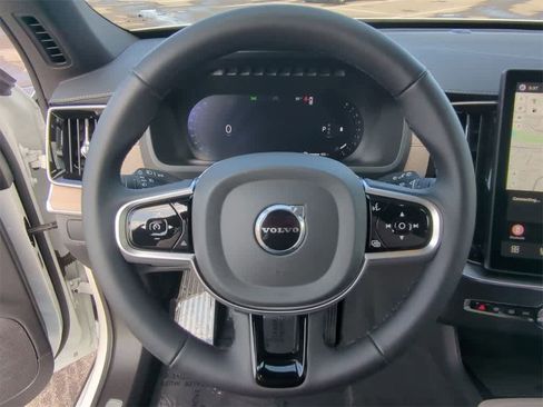 Used 2026 Volvo XC90 B6 Plus w/ Protection Package image 21