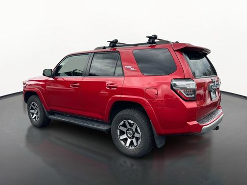 Used 2022 Toyota 4Runner TRD Off-Road Premium AWD/4WD image 5
