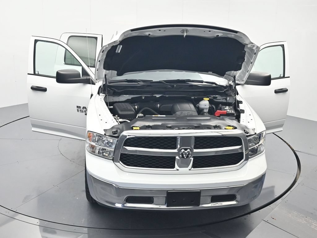 Used 2024 RAM 1500 Classic SLT AWD/4WD image 44