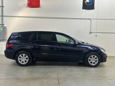 Used 2006 Mercedes-Benz R 350 4MATIC image 35