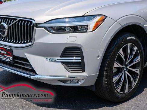 Used 2023 Volvo XC60 B5 Plus w/ Climate Package AWD/4WD image 9