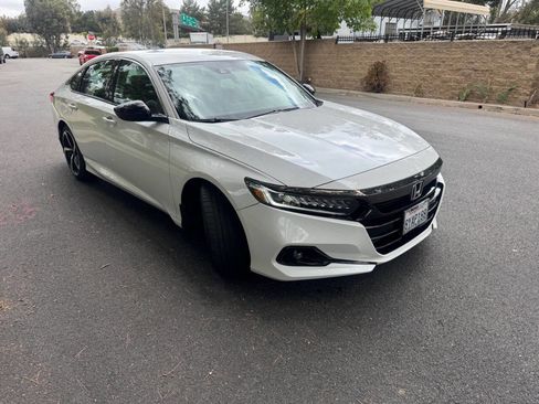 Used 2021 Honda Accord Sport Special Edition image 3