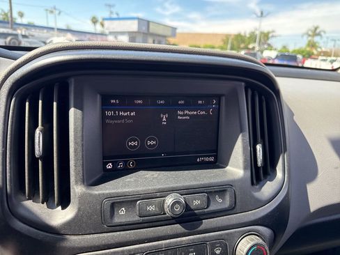 Used 2020 Chevrolet Colorado W/T image 9