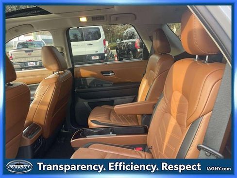 Certified 2022 Nissan Pathfinder Platinum w/ Cargo Package image 12