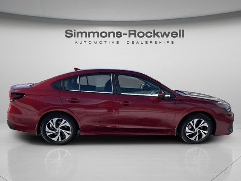 Used 2025 Subaru Legacy Premium image 8