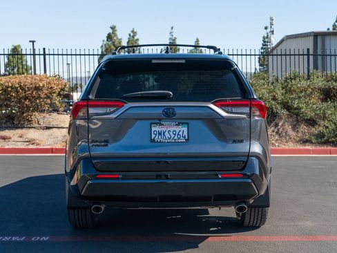 Certified 2024 Toyota RAV4 XSE w/ Weather Package AWD/4WD image 9