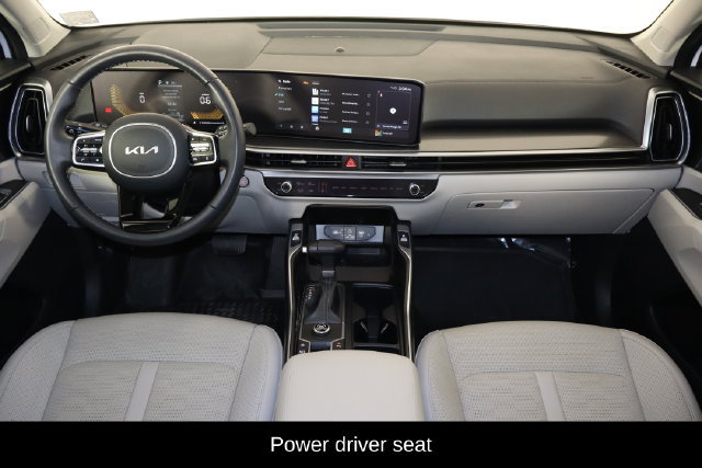 Used 2025 Kia Sorento S FWD image 12