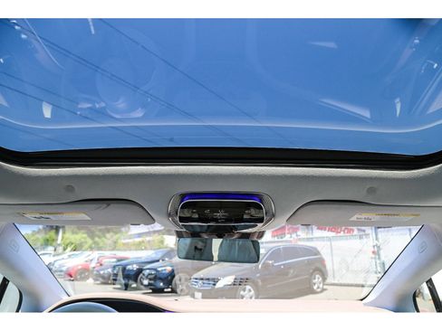 Used 2023 Mercedes-Benz EQS 580 4MATIC Sedan image 14