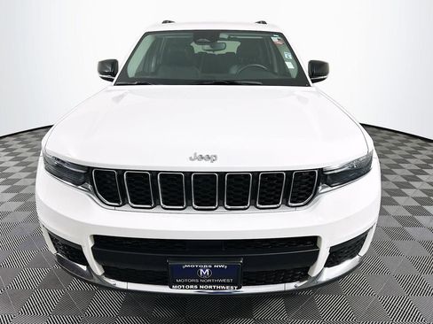 Used 2022 Jeep Grand Cherokee L Limited image 4