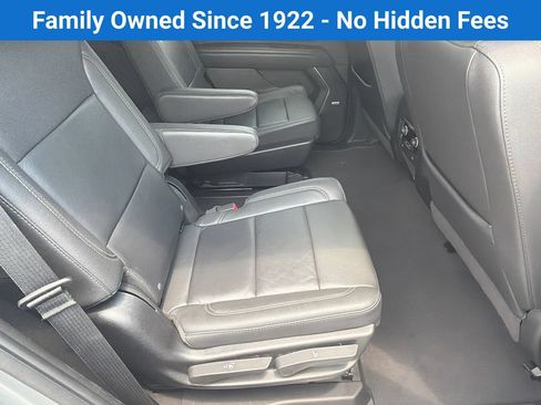 Used 2024 Chevrolet Tahoe LT RWD image 15
