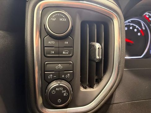 Certified 2022 Chevrolet Silverado 1500 LT AWD/4WD image 23