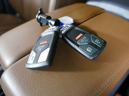 Used 2019 Audi Q7 2.0T Premium Plus image 23