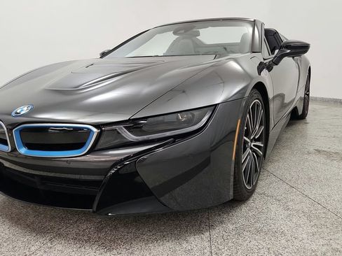 Used 2019 BMW i8 Roadster AWD/4WD image 11