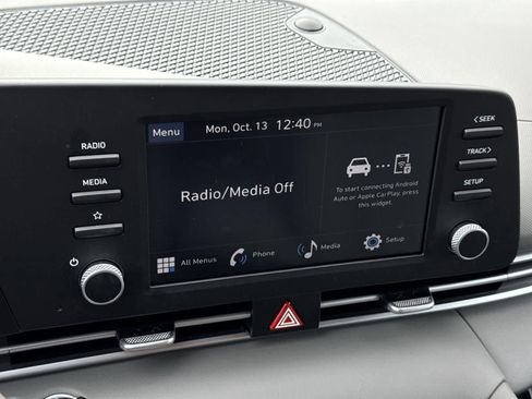 Certified 2025 Hyundai Elantra Sport image 12