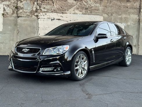 Used 2014 Chevrolet SS RWD image 11